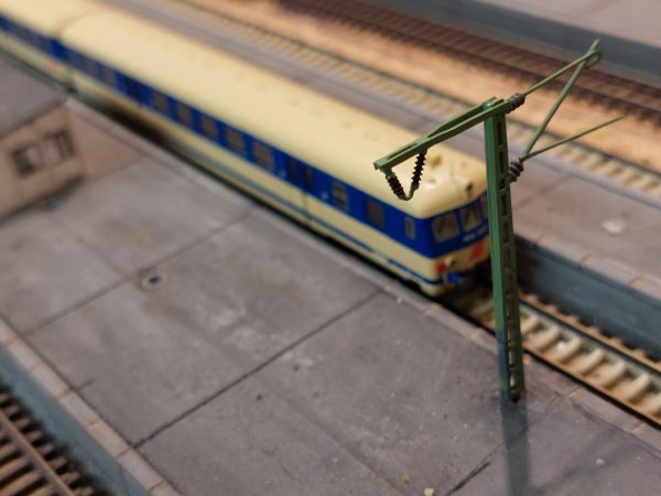 Speiseleitungshalter mit Doppelisolator für Einfachmast, N - [13053]