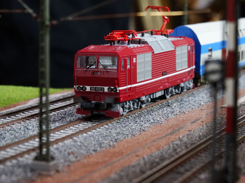 Electric locomotive DR class 180 - [11002]